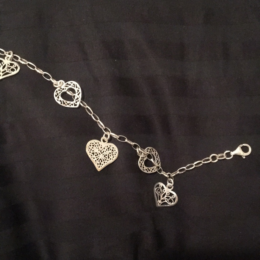 Silver hearts bracelet